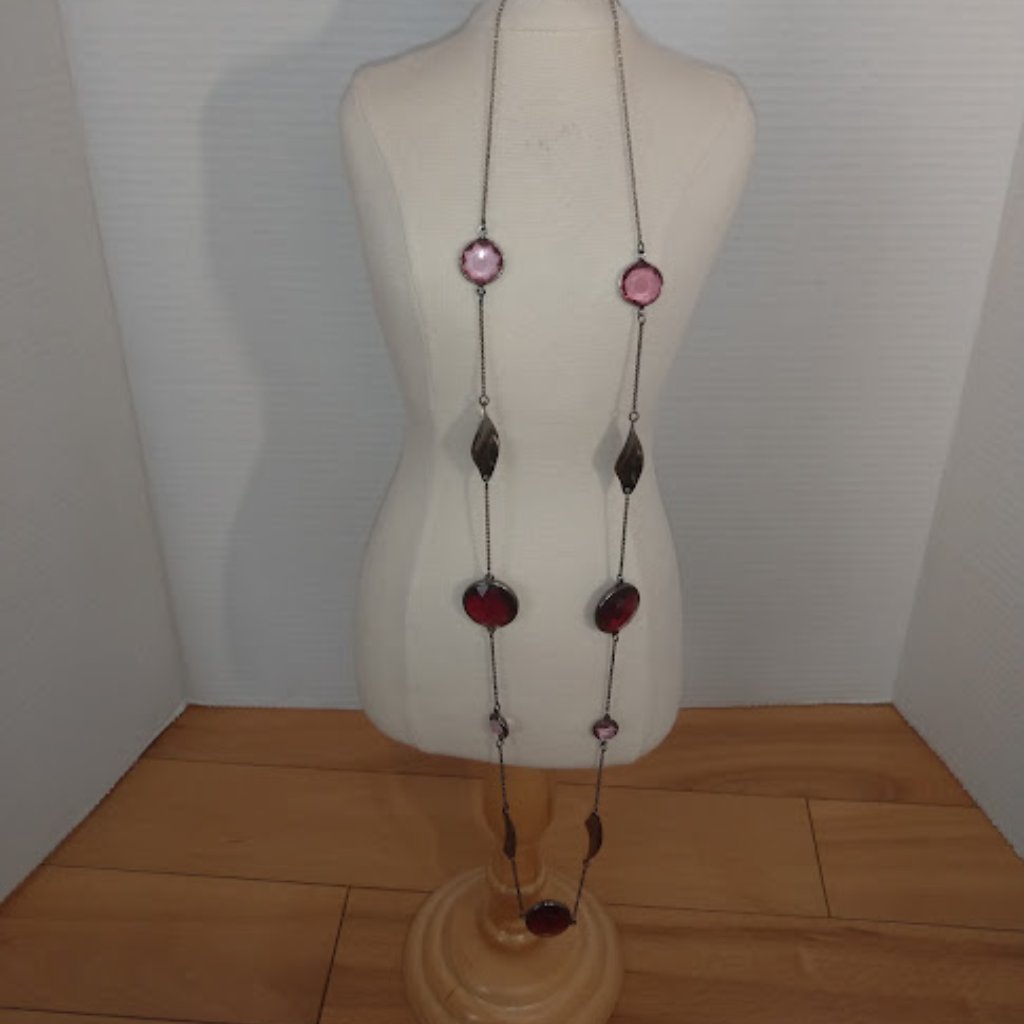 Jenifer Lopez Silver Tone Necklace With Red Glass Beads 19$